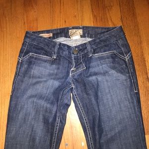 AMAZING William Rast Savoy jeans almost perfect